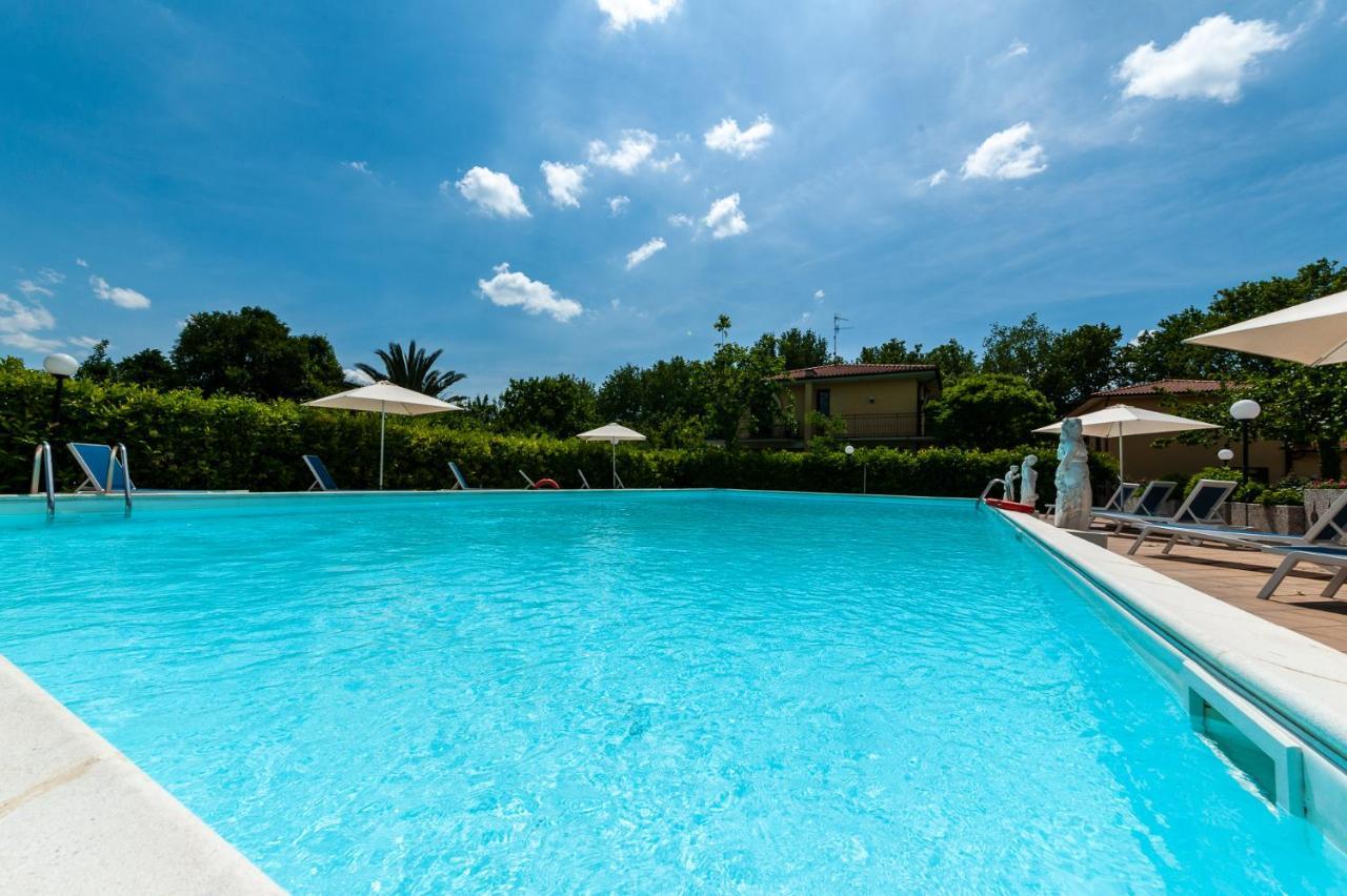 Loriana Park Hotel Sul Lago Bolsena Esterno foto