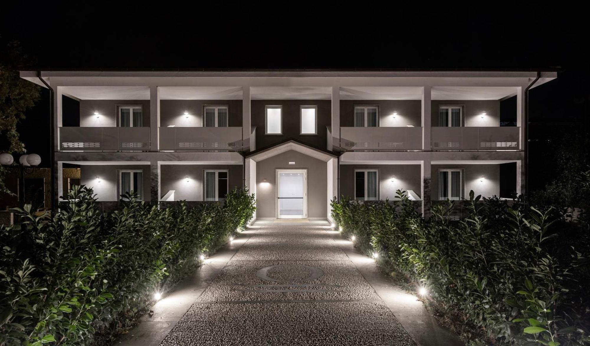 Loriana Park Hotel Sul Lago Bolsena Esterno foto